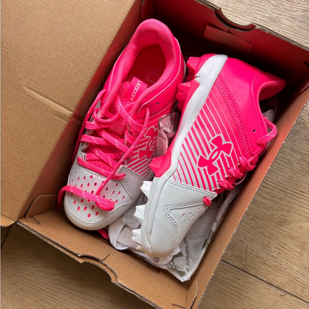 Youth Girls Under Armour Softball Cleats
